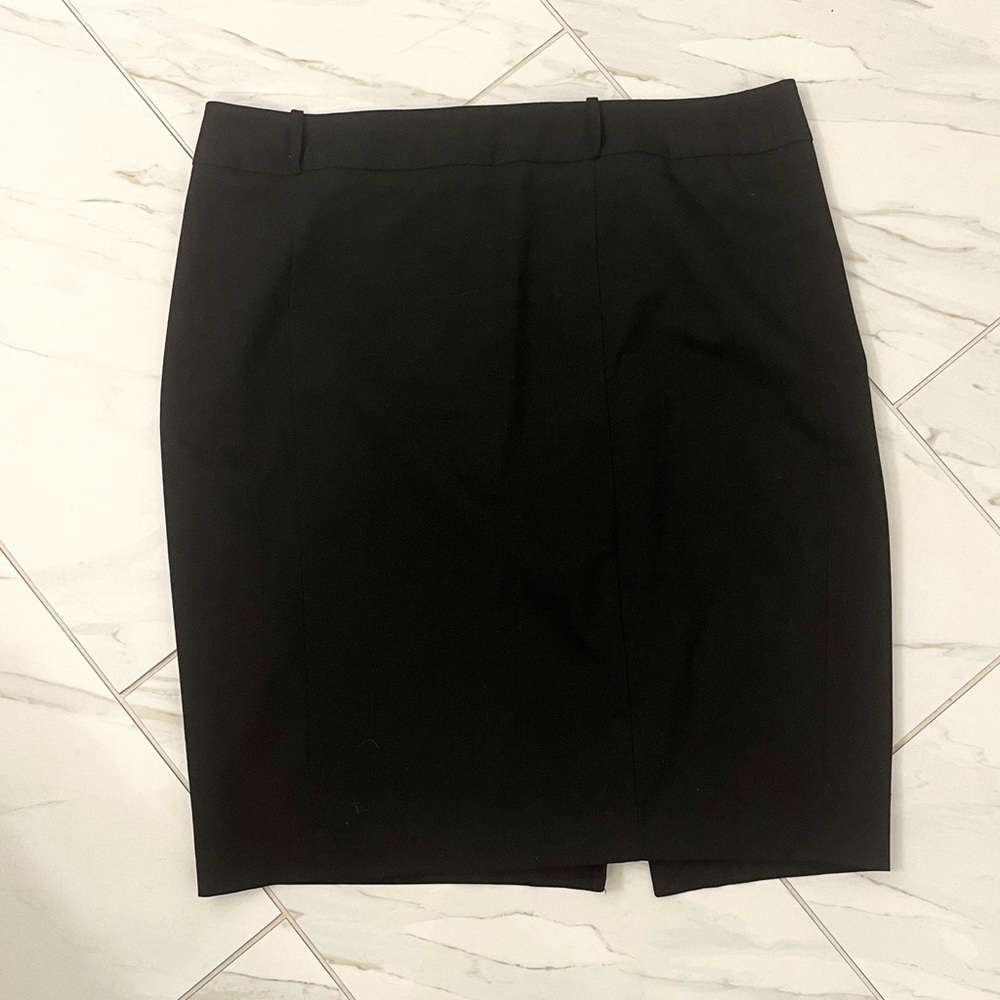 Mossimo black pencil skirt - size 16